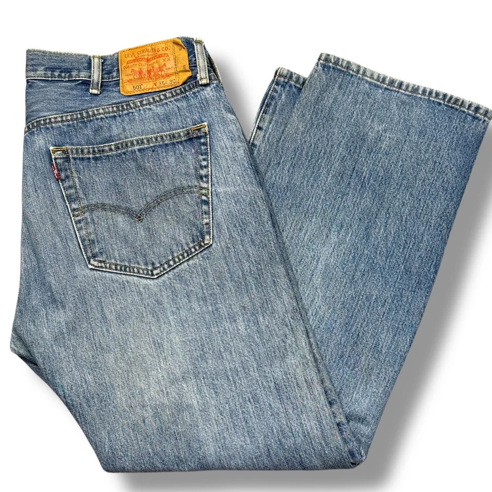 Levi's 501 Jeans Mens 38x30 Blue Denim